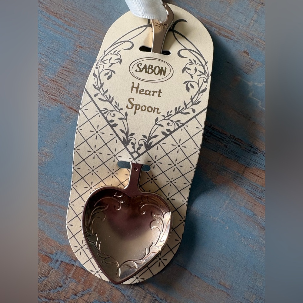 NWT SABON Rose Gold Heart Spoon with Ribbon
